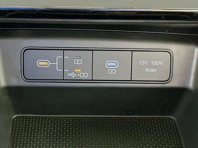 New 2026 Hyundai TUCSON SEL