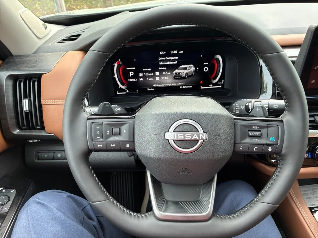 New 2026 Gray Nissan Platinum image 21