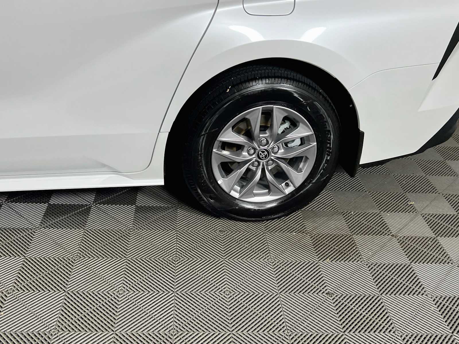 Certified Used 2026 Wind Chill Pearl Toyota XLE image 31