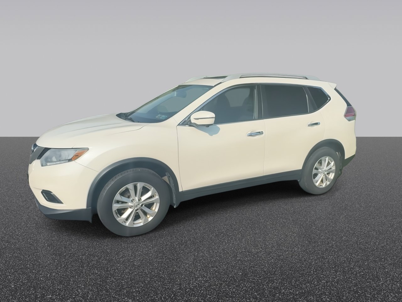 Used 2016 Pearl White Nissan SV image 4