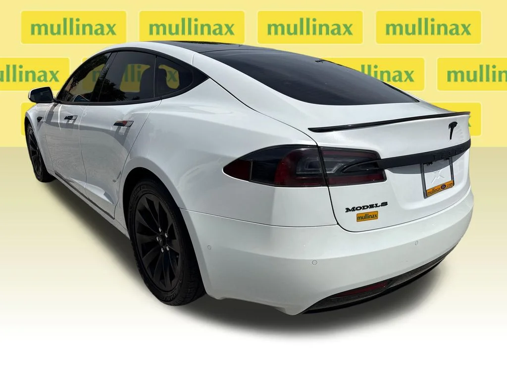 Used 2017  Tesla 75 image 8