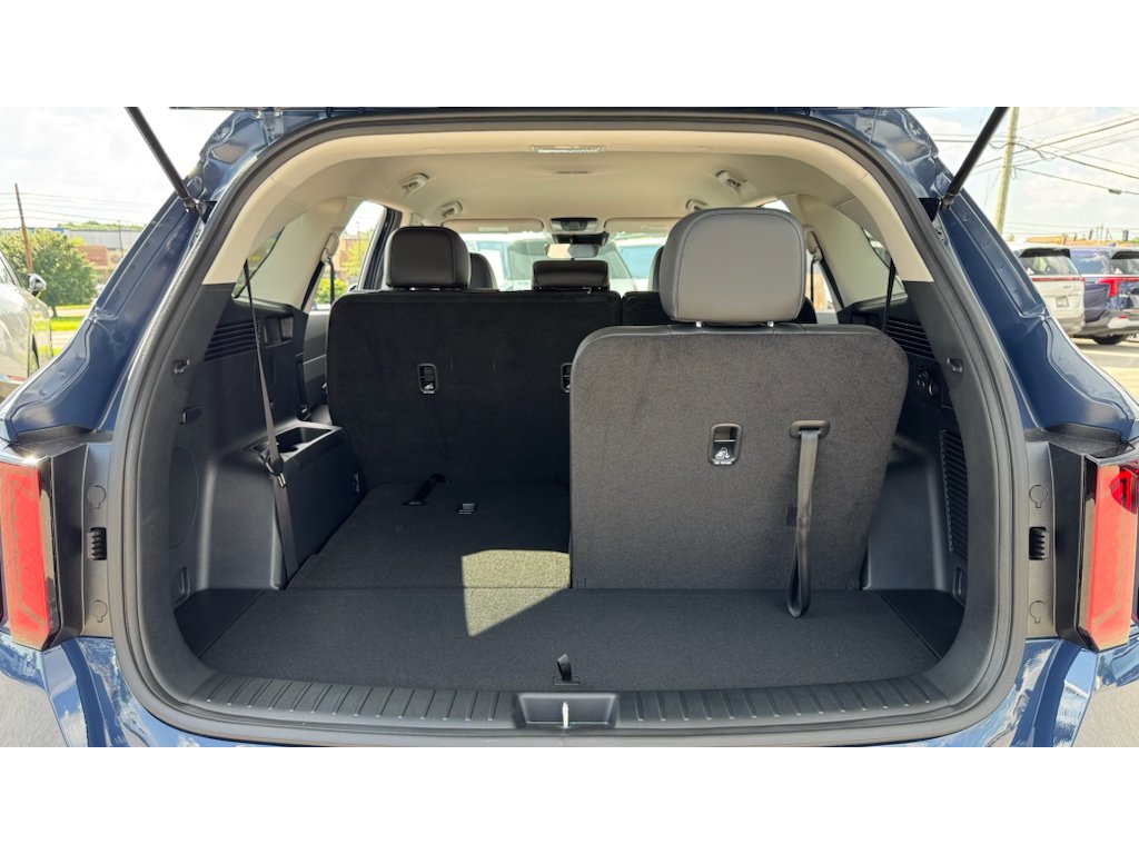 New 2026 Midnight Lake Blue Kia S image 8