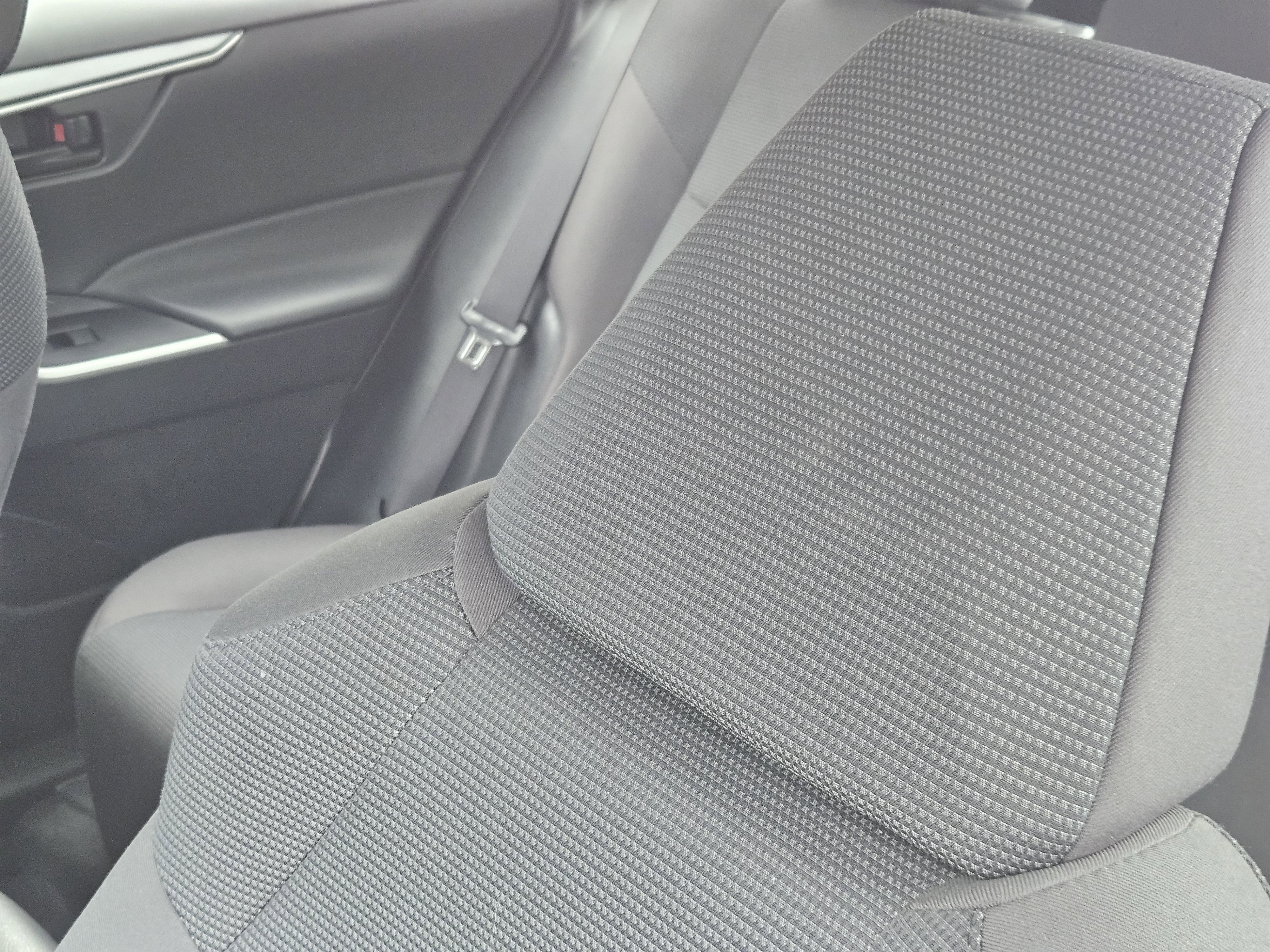 Used 2024  Toyota LE image 16