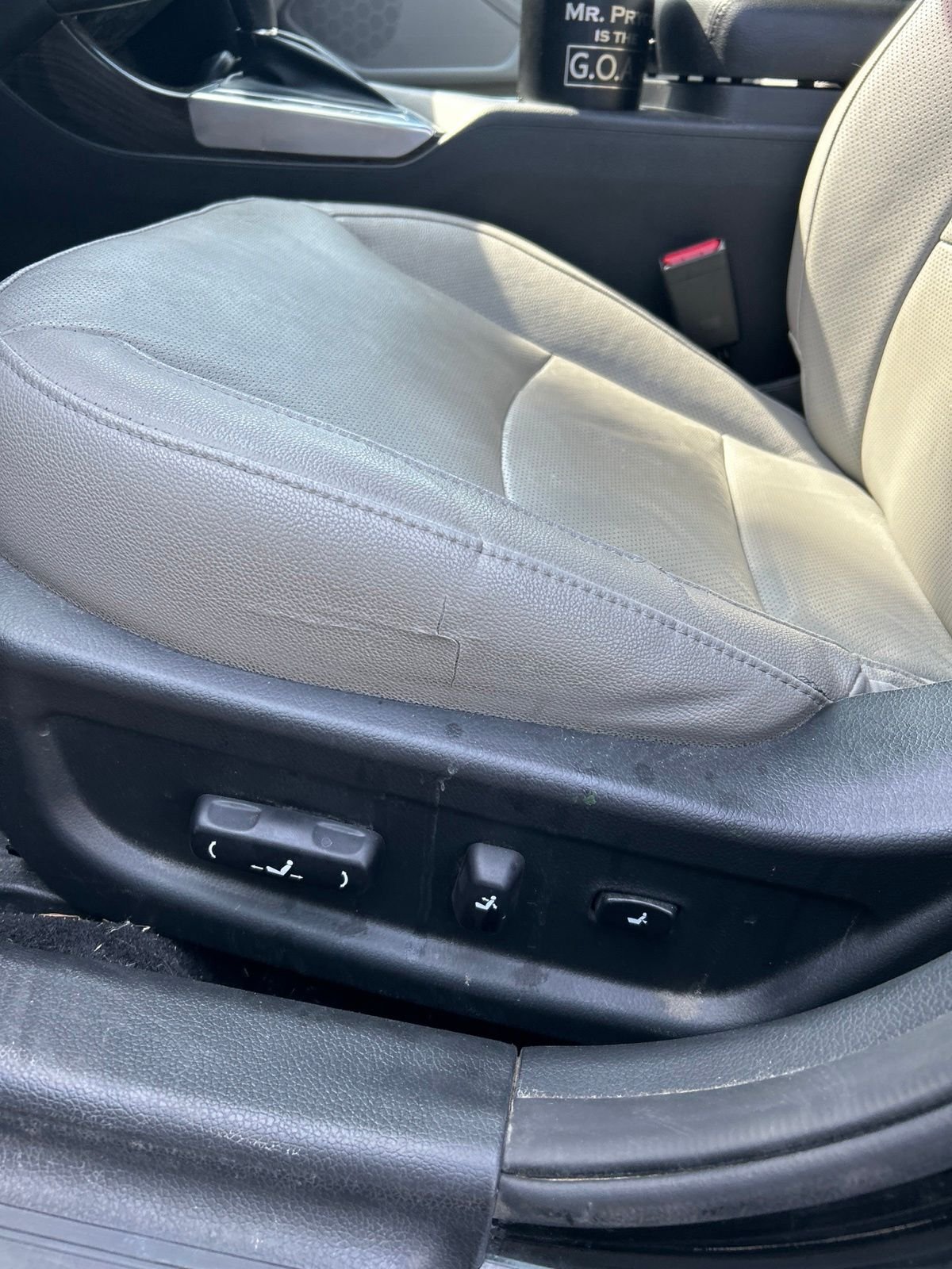 Used 2015 Black Kia EX image 8