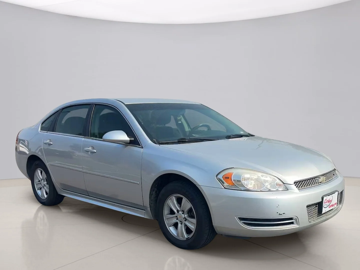 Used 2014 Silver Chevrolet LS image 7
