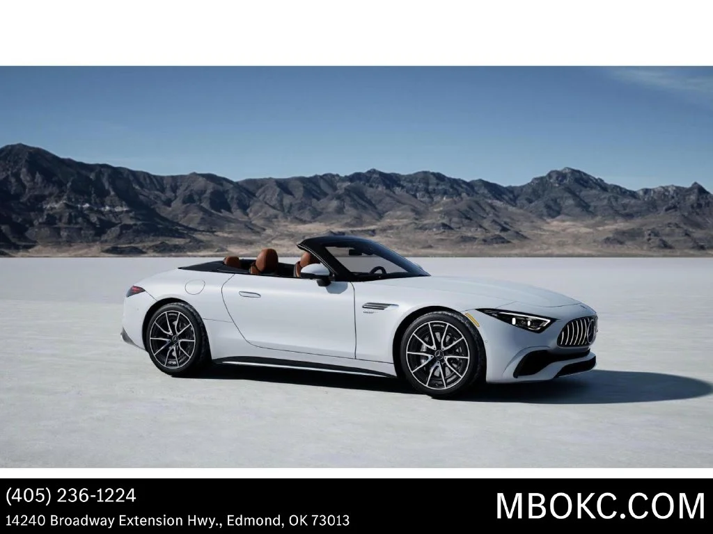 New 2027 MANUFAKTUR Moonlight White Metallic Mercedes-Benz AMG® SL 43 Roadster image 14