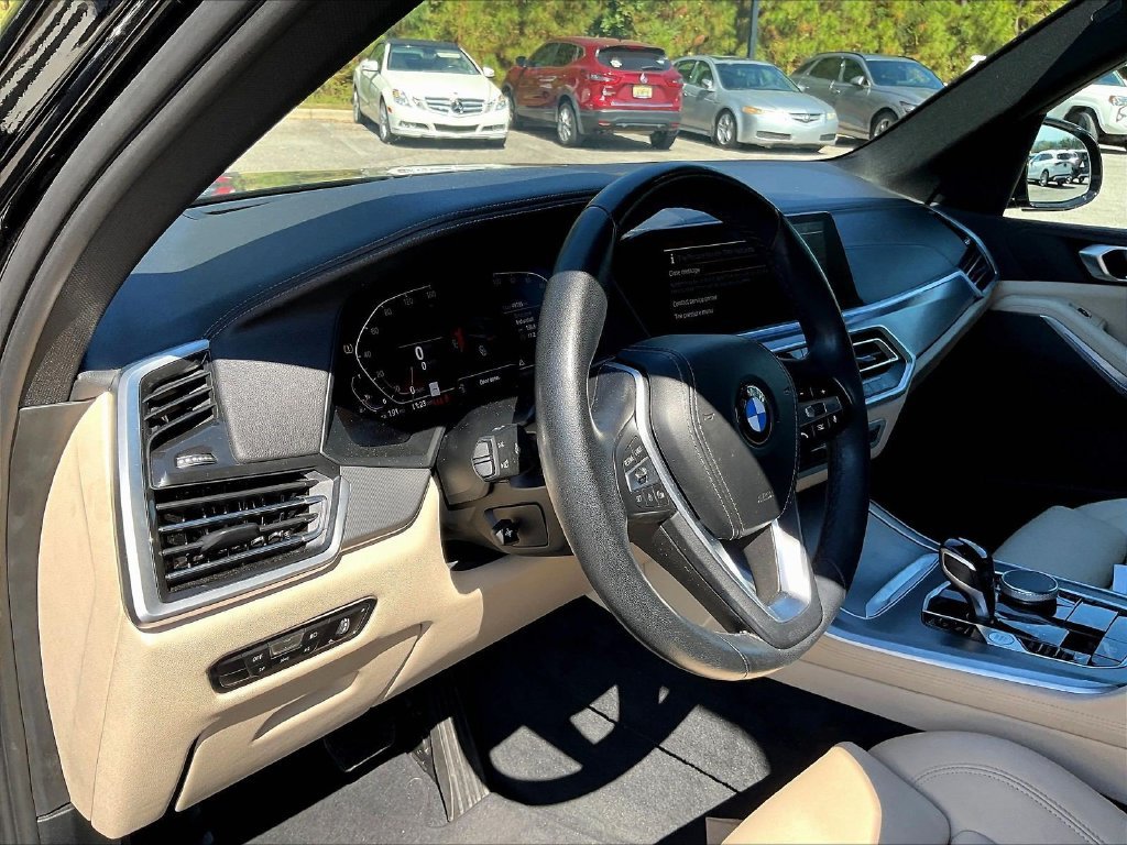 Used 2022 Jet Black BMW xDrive40i image 4
