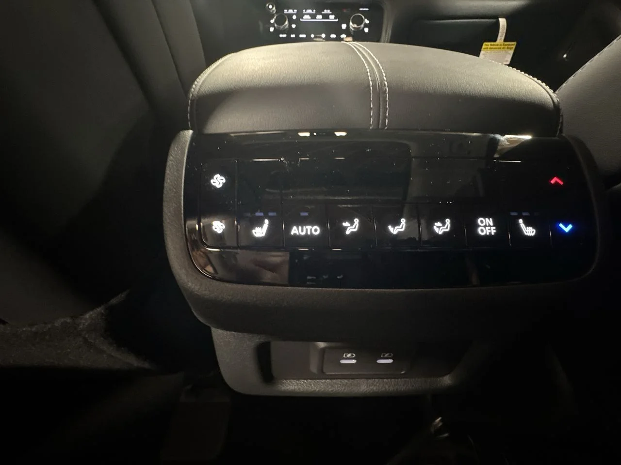 Used 2026 Blue INFINITI LUXE image 33