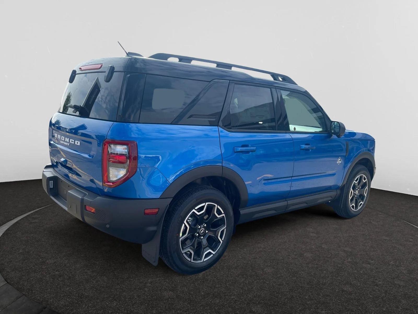New 2026 Velocity Blue Metallic Ford Outer Banks image 5