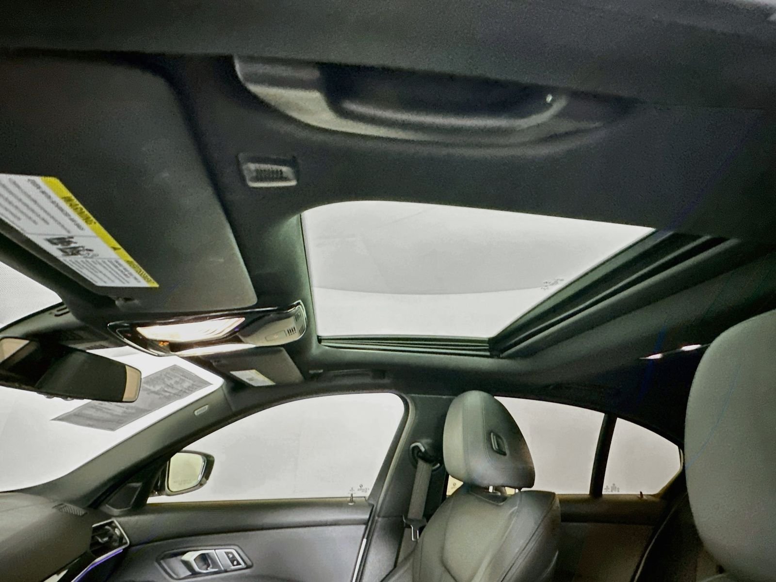 Used 2021 Alpine White BMW 330i image 21