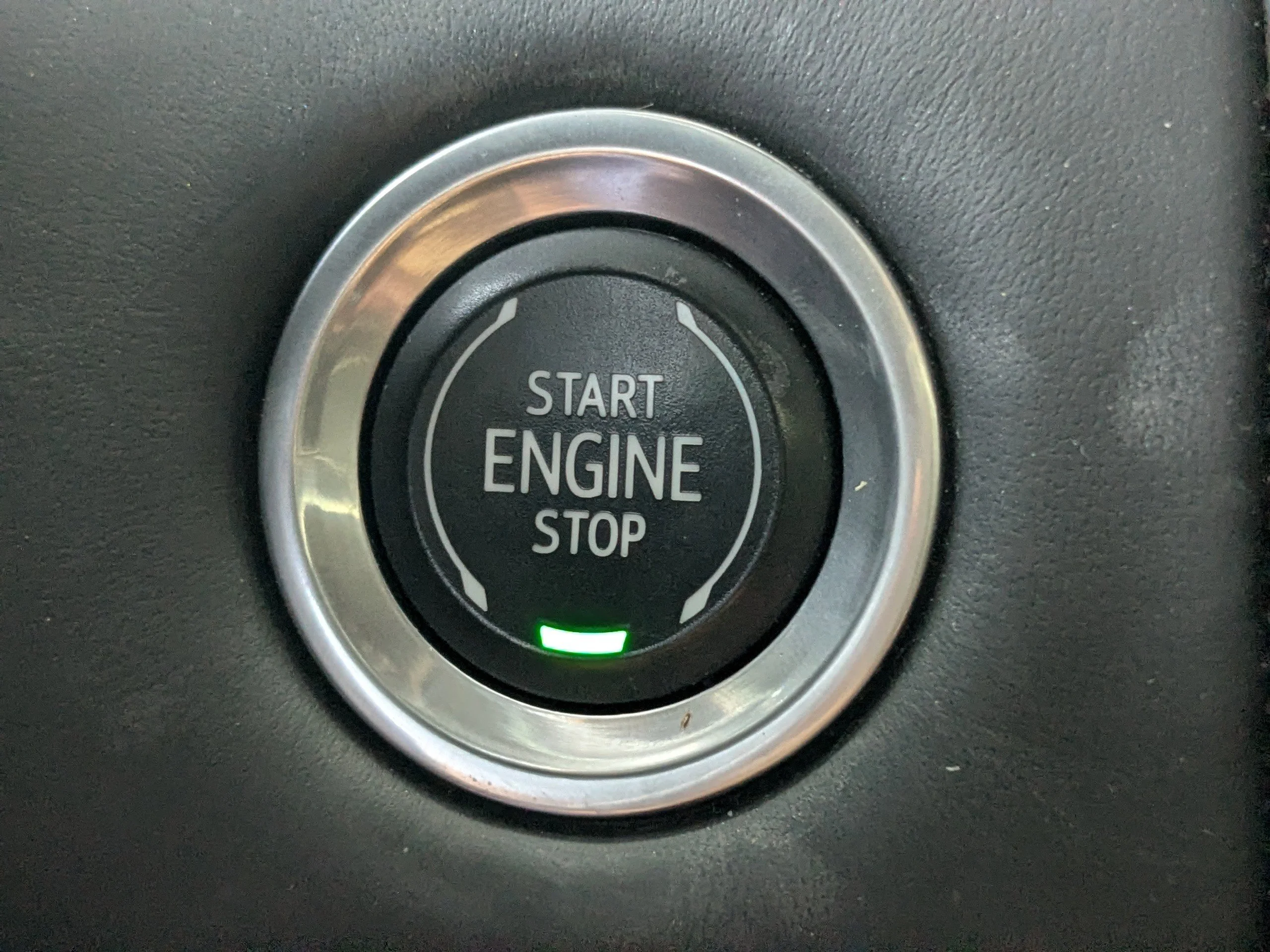 Used 2023 Onyx Black GMC Denali Ultimate image 31