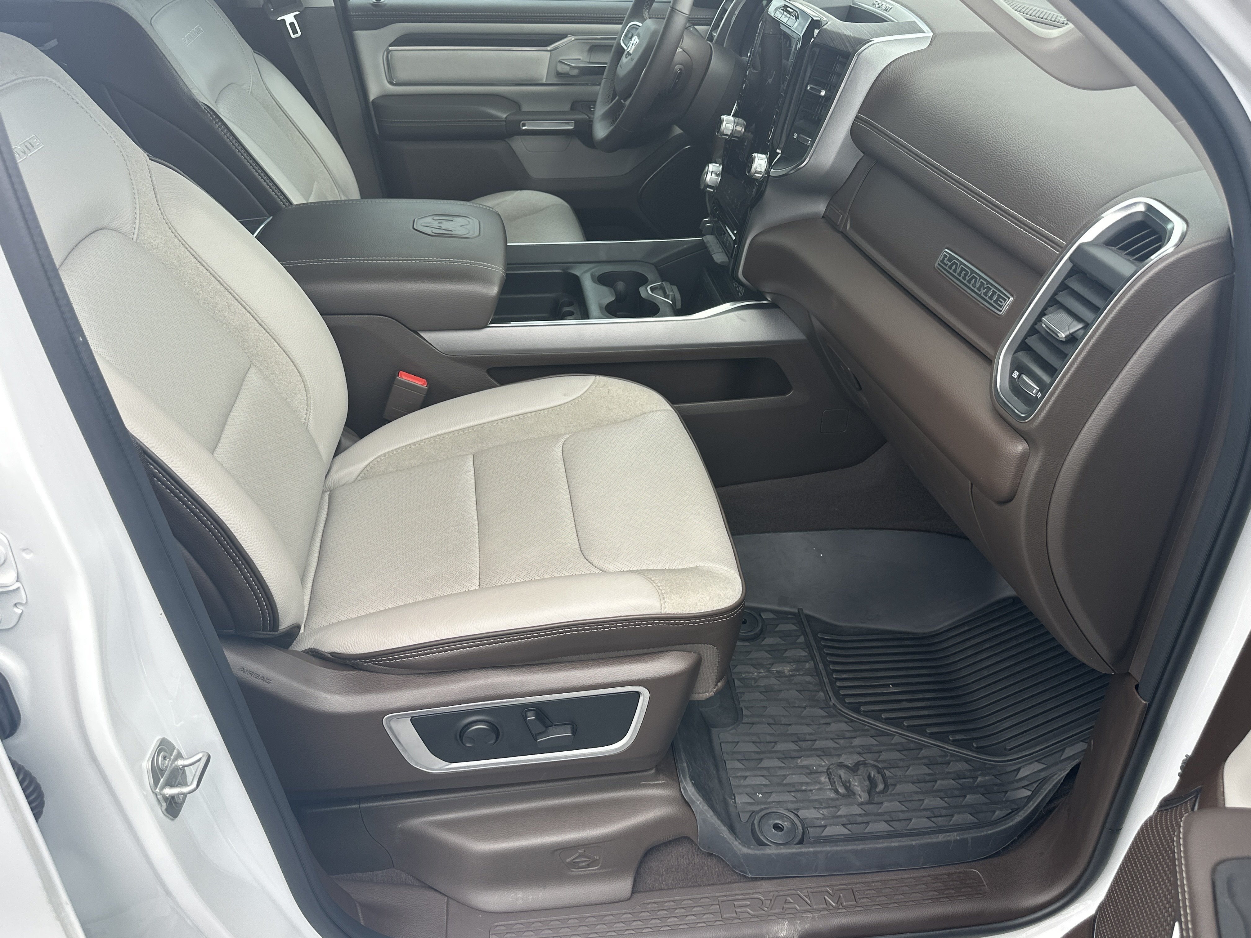 Used 2025 Bright White Clearcoat Ram Laramie image 14