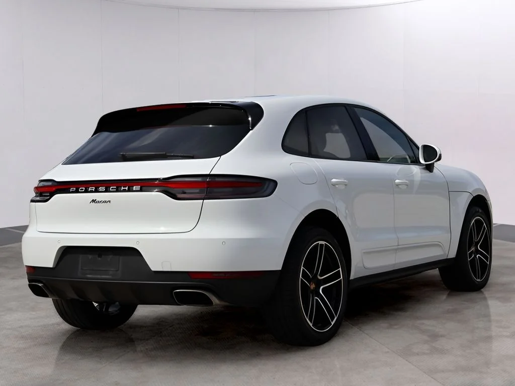 Used 2021 White Porsche  image 8