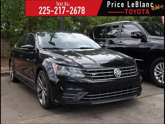 2017 Volkswagen Passat R-Line