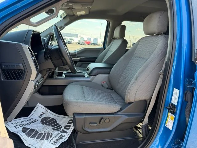 Used 2020 Velocity Blue Metallic Ford XLT image 2