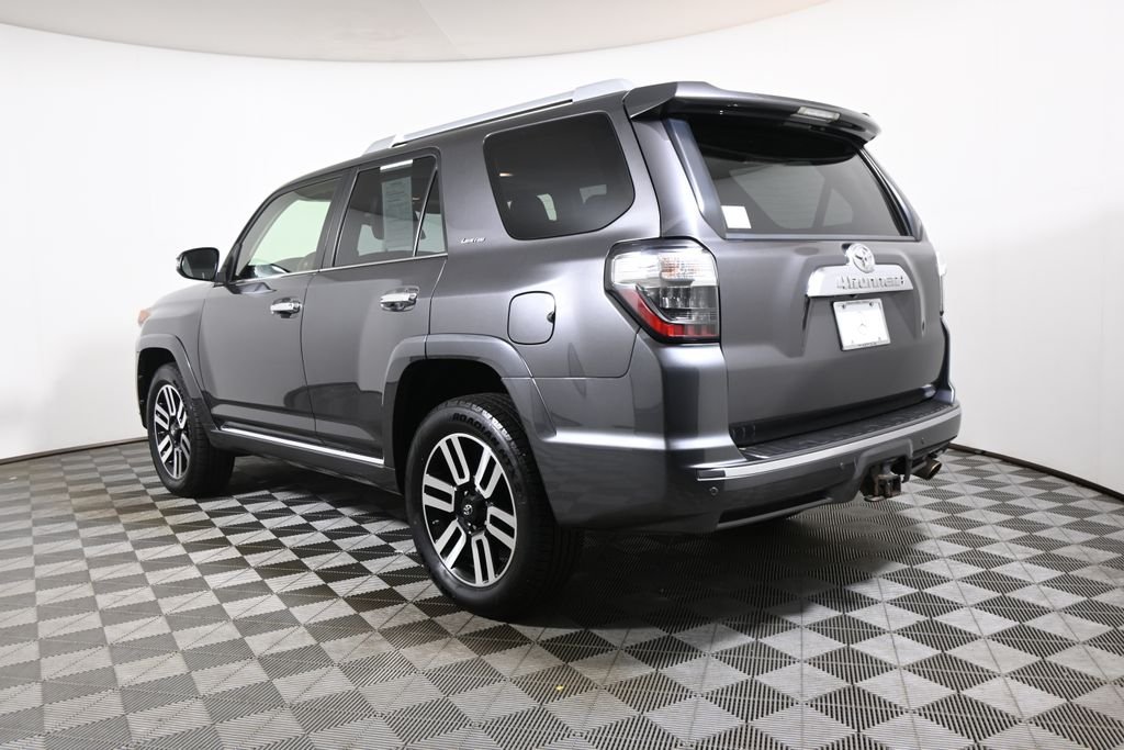 Used 2018 Magnetic Gray Metallic Toyota Limited image 5