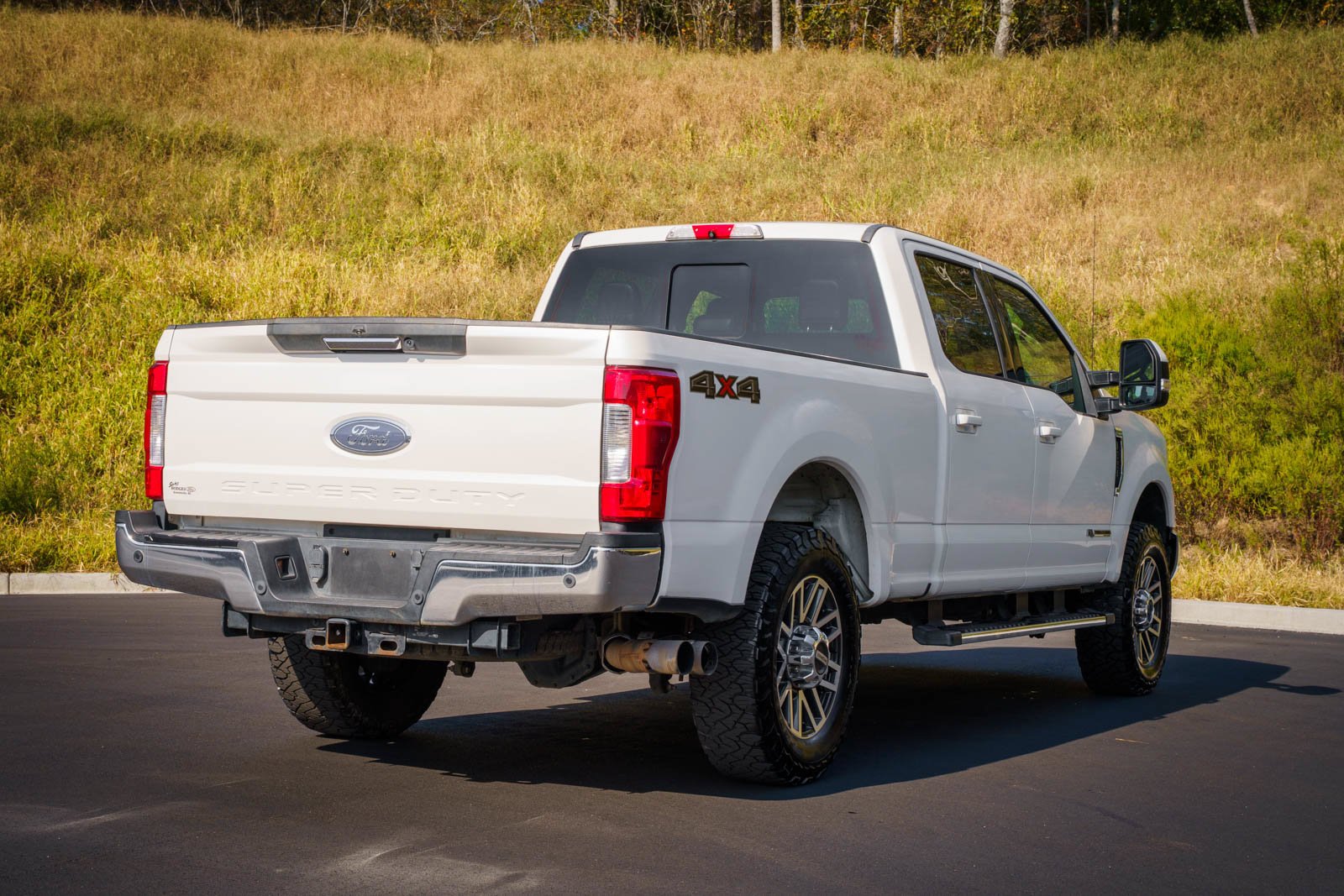 Certified Used 2019 White Ford Lariat image 9