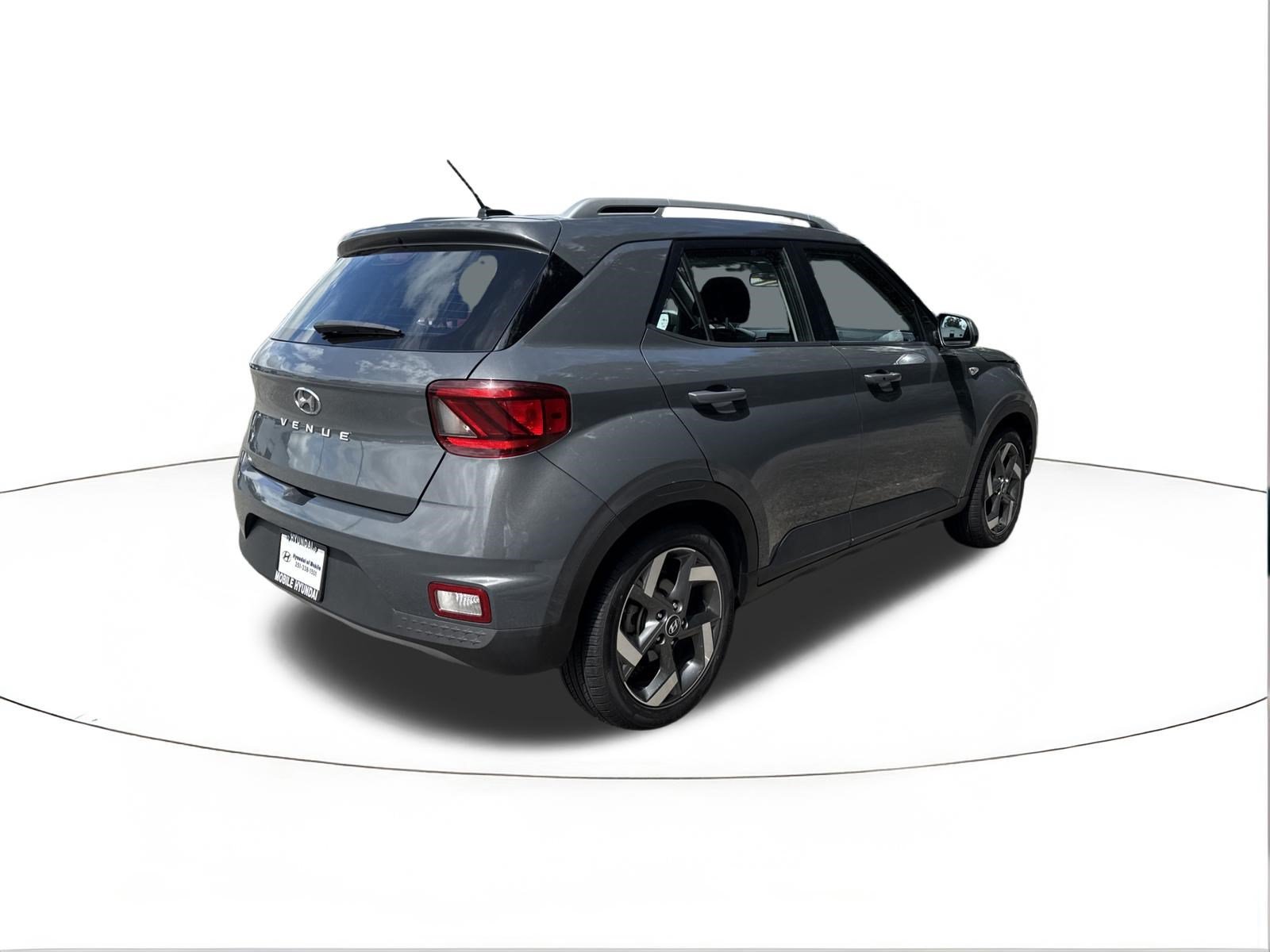 Used 2025 Ecotronic Gray Hyundai SEL image 3