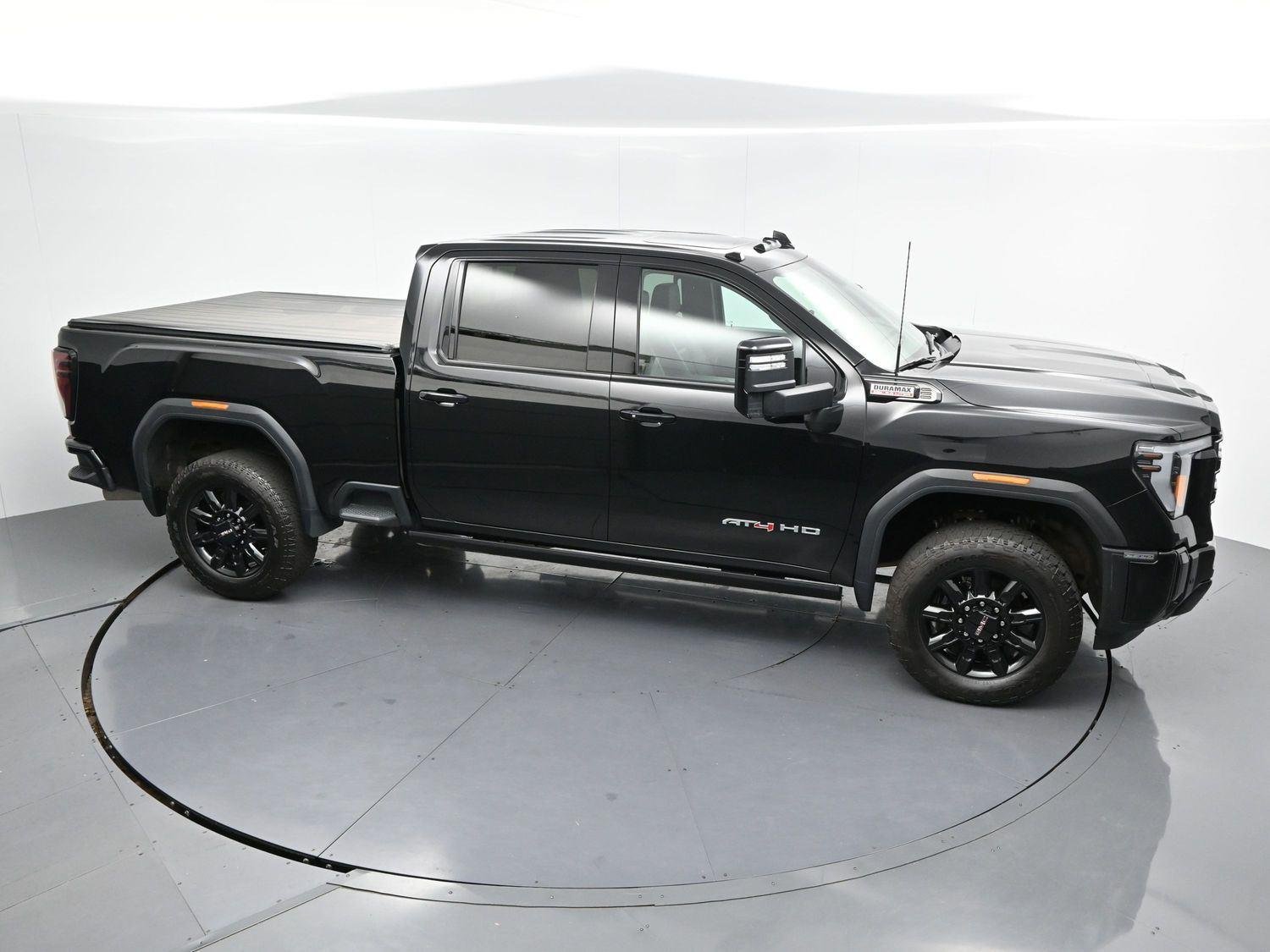 Used 2024 Onyx Black GMC AT4 image 41