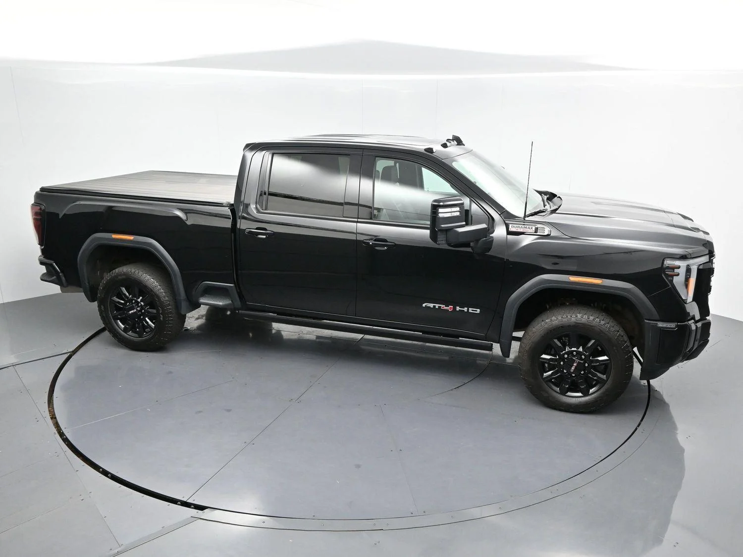 Used 2024 Onyx Black GMC AT4 image 41