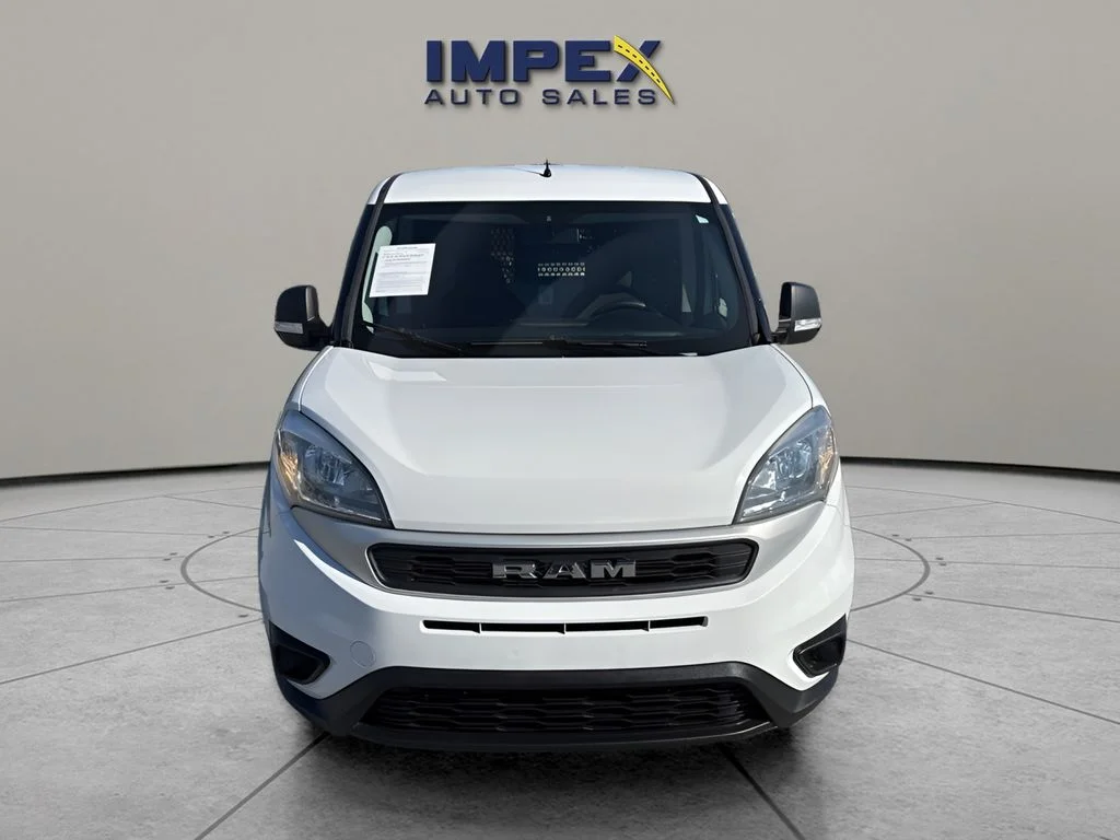 Used 2022 White Ram Base image 8