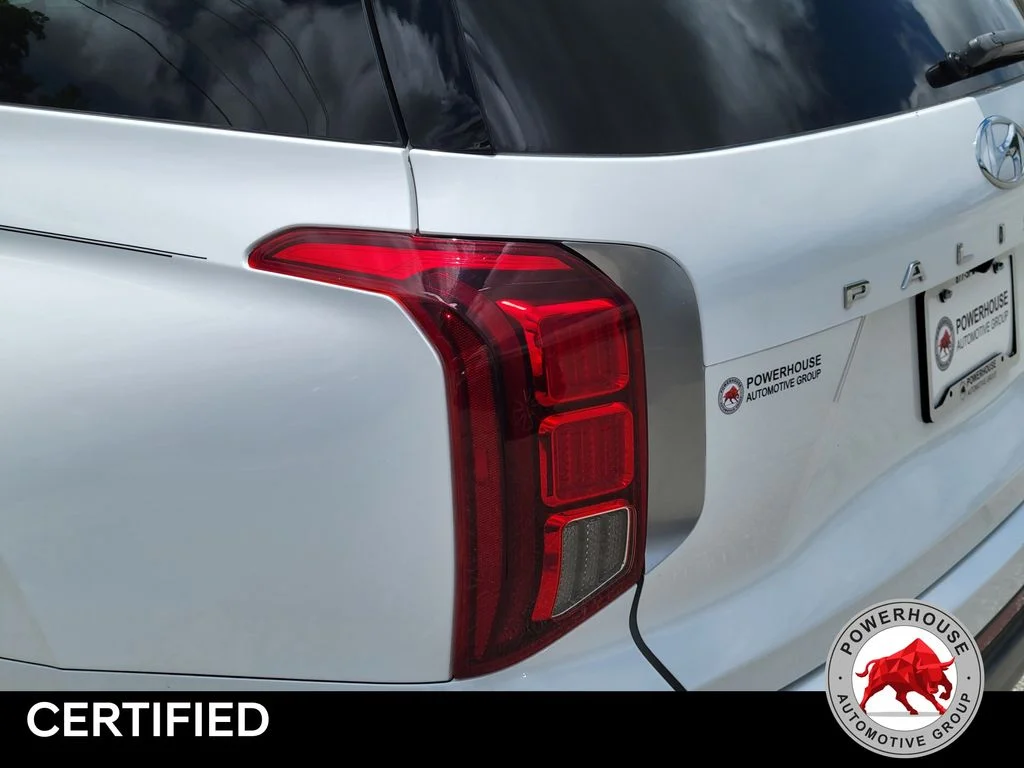 Used 2023 White Hyundai SEL image 12