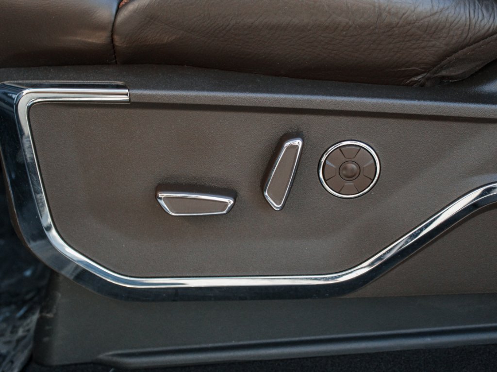 Used 2025 Star White Metallic Tri-Coat Ford King Ranch image 13