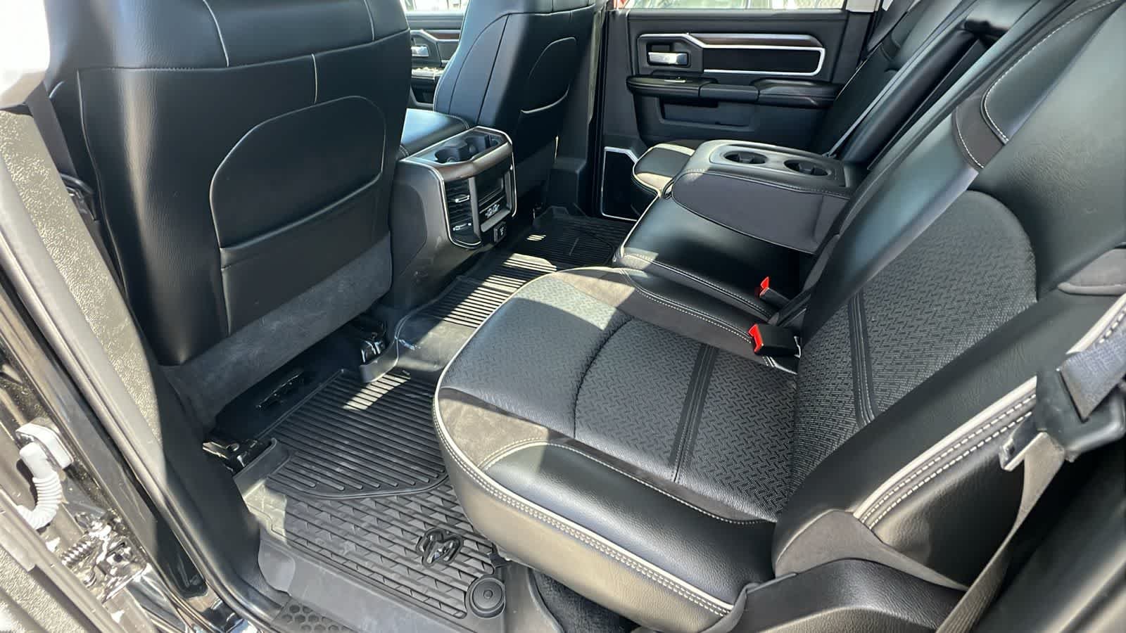 2023 RAM Ram 3500 Pickup Laramie - Photo 24