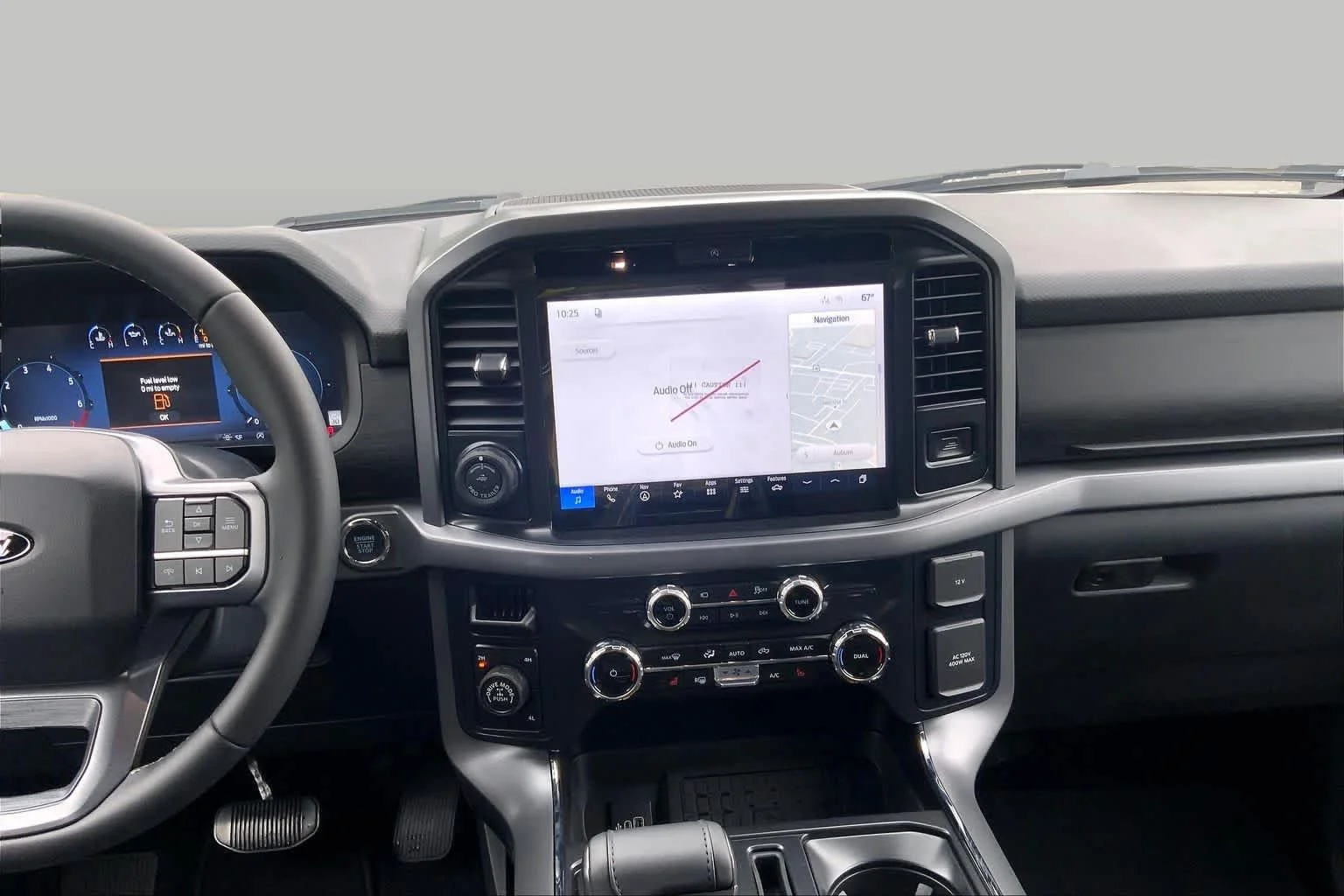 2026 Ford F-150 XLT - Photo 8