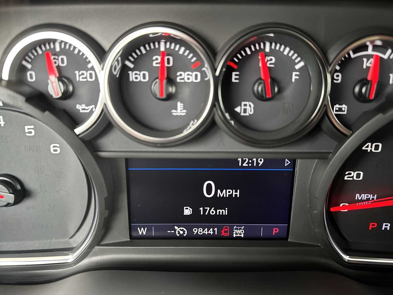 Used 2022 SILVER ICE METALLIC Chevrolet RST image 10