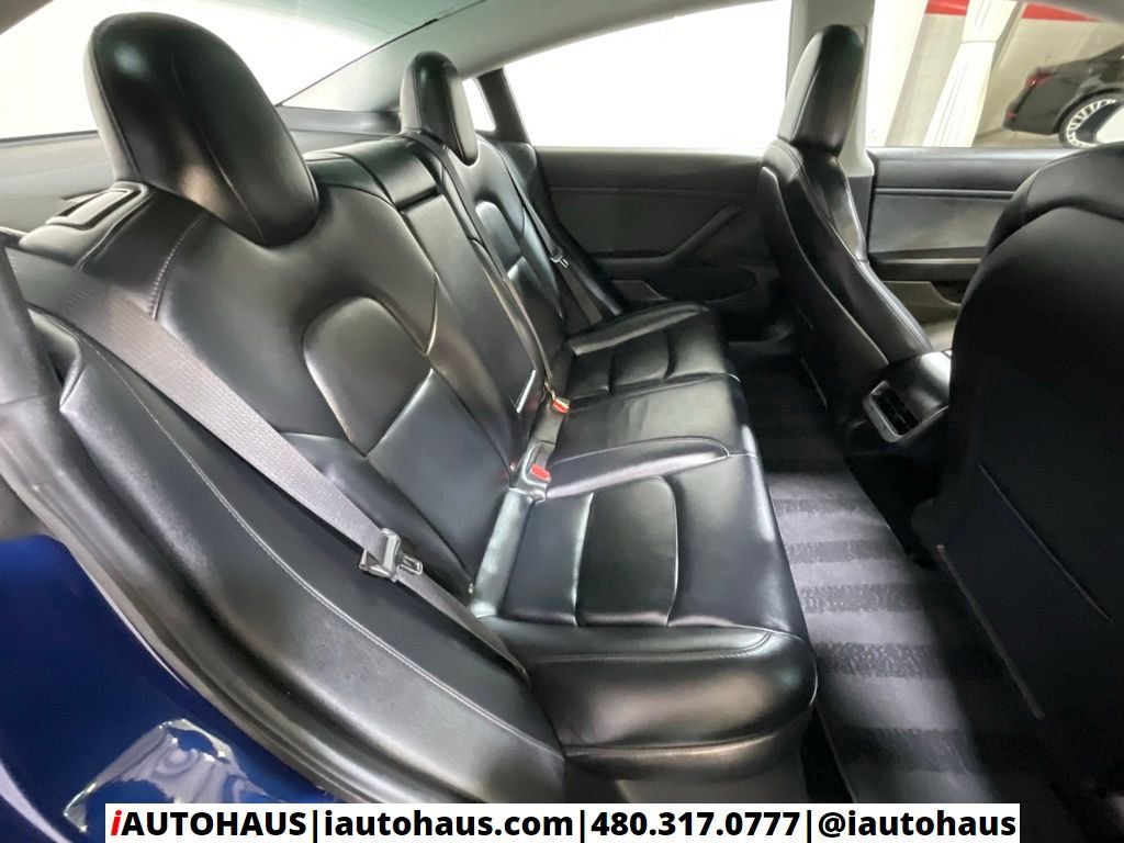 Used 2019 Blue Tesla Long Range image 15