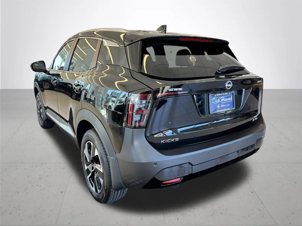 New 2026 Super Black Nissan SV image 9