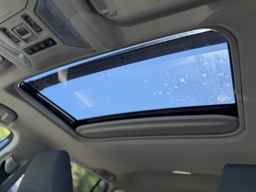 Used 2019 Gray Toyota XLE image 27
