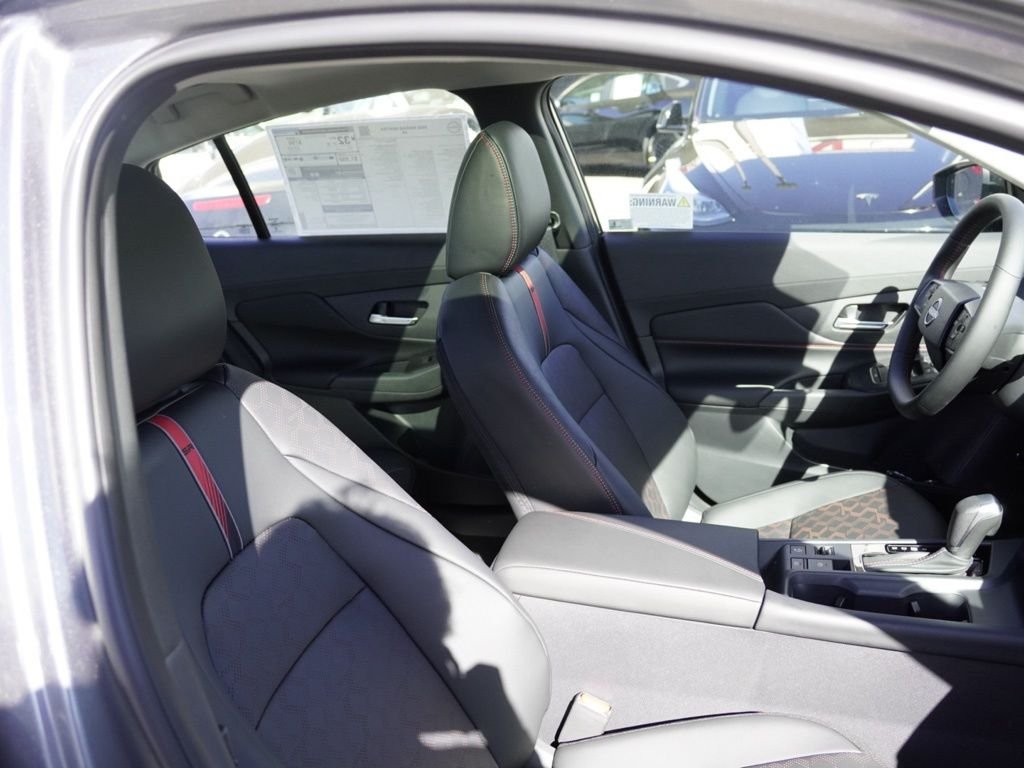 New 2026 Gray Nissan SR Premium image 17