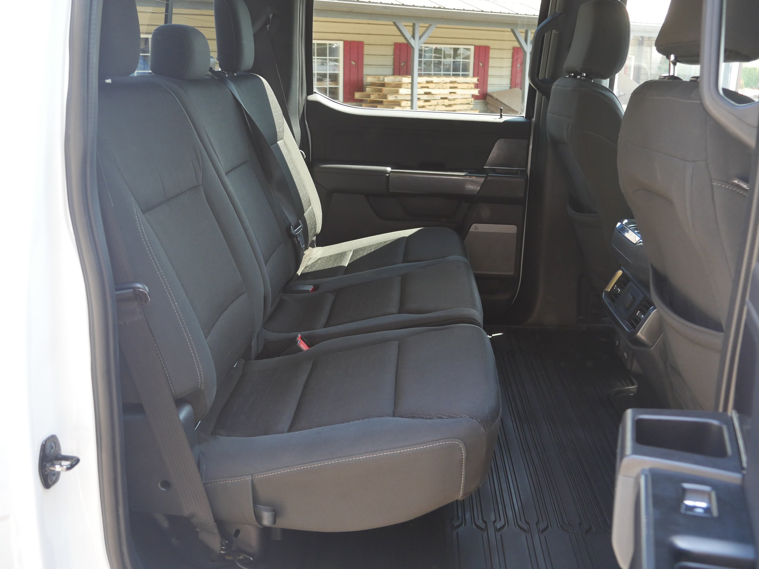 Certified Used 2023 Oxford White Ford XL image 31