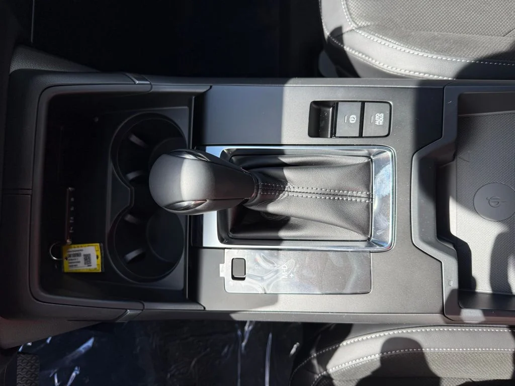 New 2026 Rhodium White Metallic Mazda 2.5 S Preferred AWD image 18