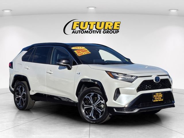 Used 2023 Off-white Toyota XSE image 1
