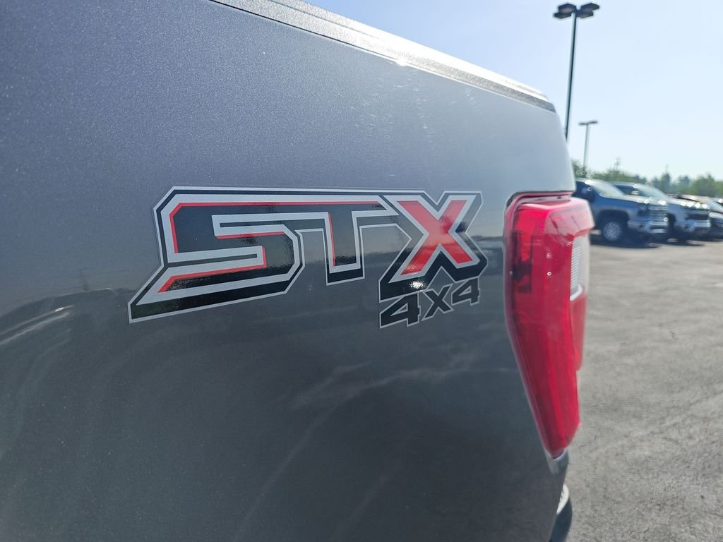 Used 2022 Gray Ford XL image 26