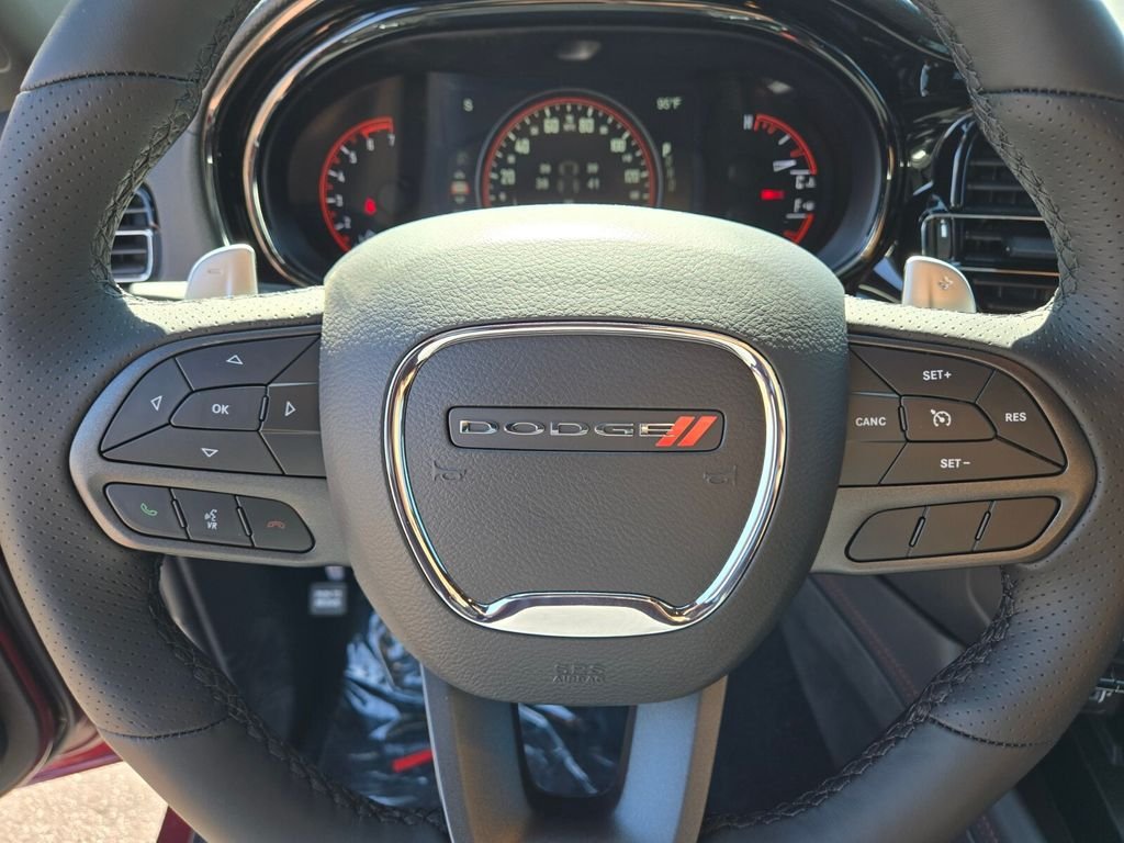 New 2025 Octane Red Pearl-Coat Exterior Paint Dodge R/T image 10