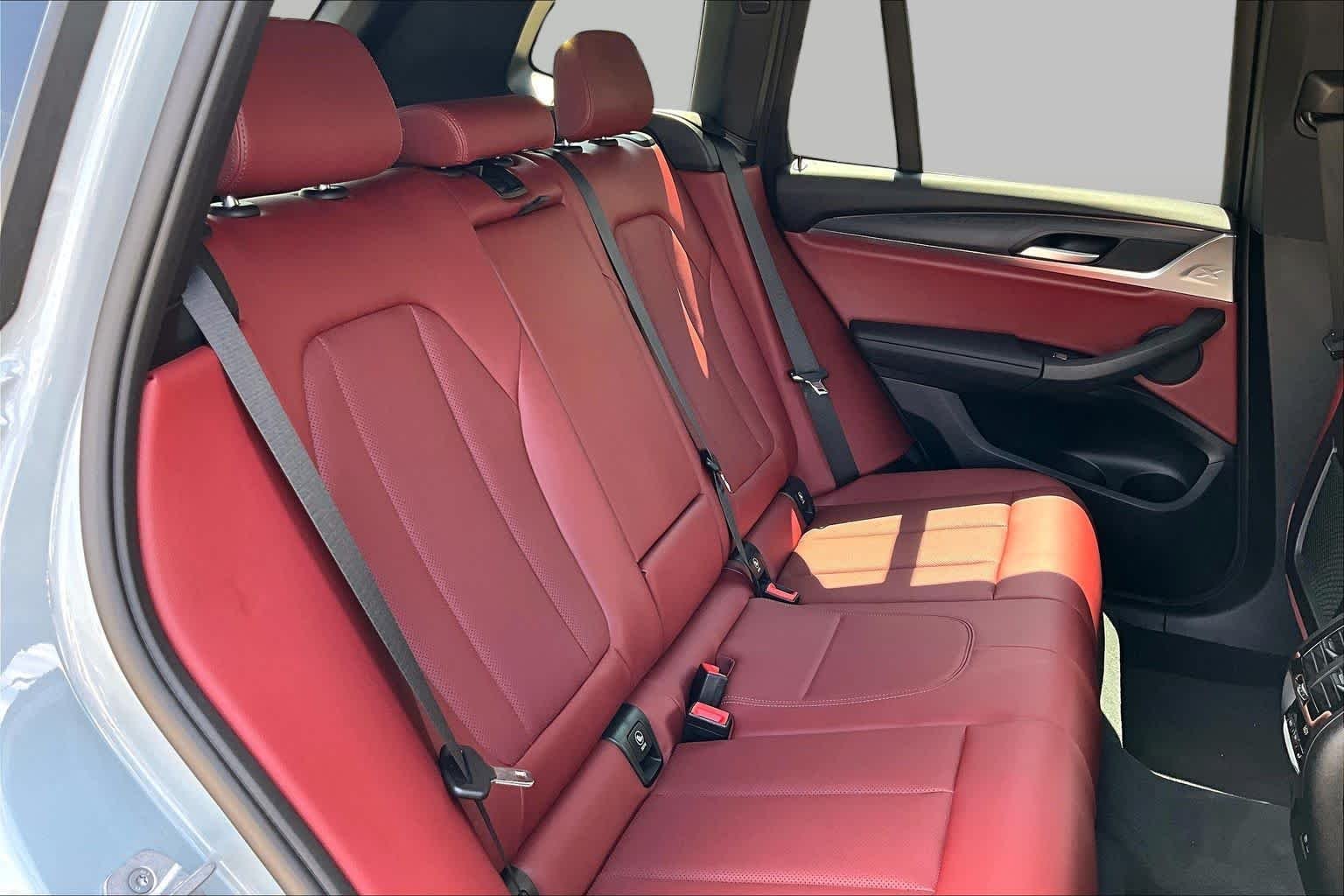 Used 2023 Brooklyn Grey Metallic BMW sDrive30i image 19
