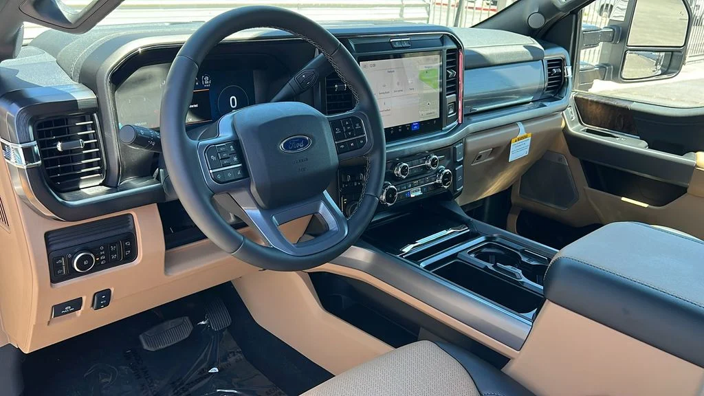 New 2026 Star White Metallic Tri-Coat Ford F-250® Lariat® image 12