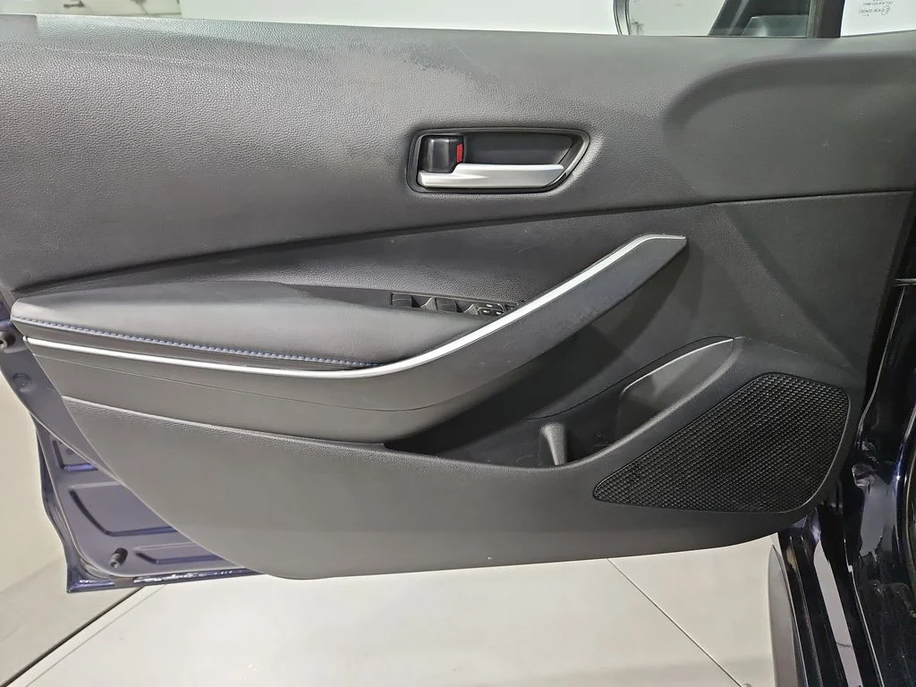 2021 Toyota Corolla SE - Photo 11