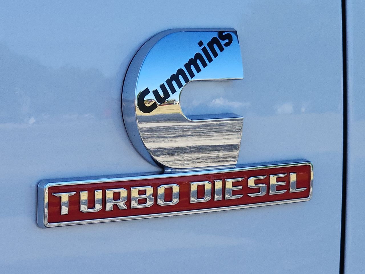 Used 2023 White Ram Big Horn image 26