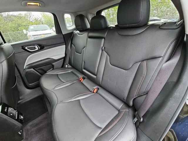Used 2022 Black Jeep Limited image 24