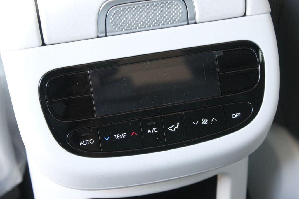 2026 Hyundai IONIQ 9 SE - Photo 20