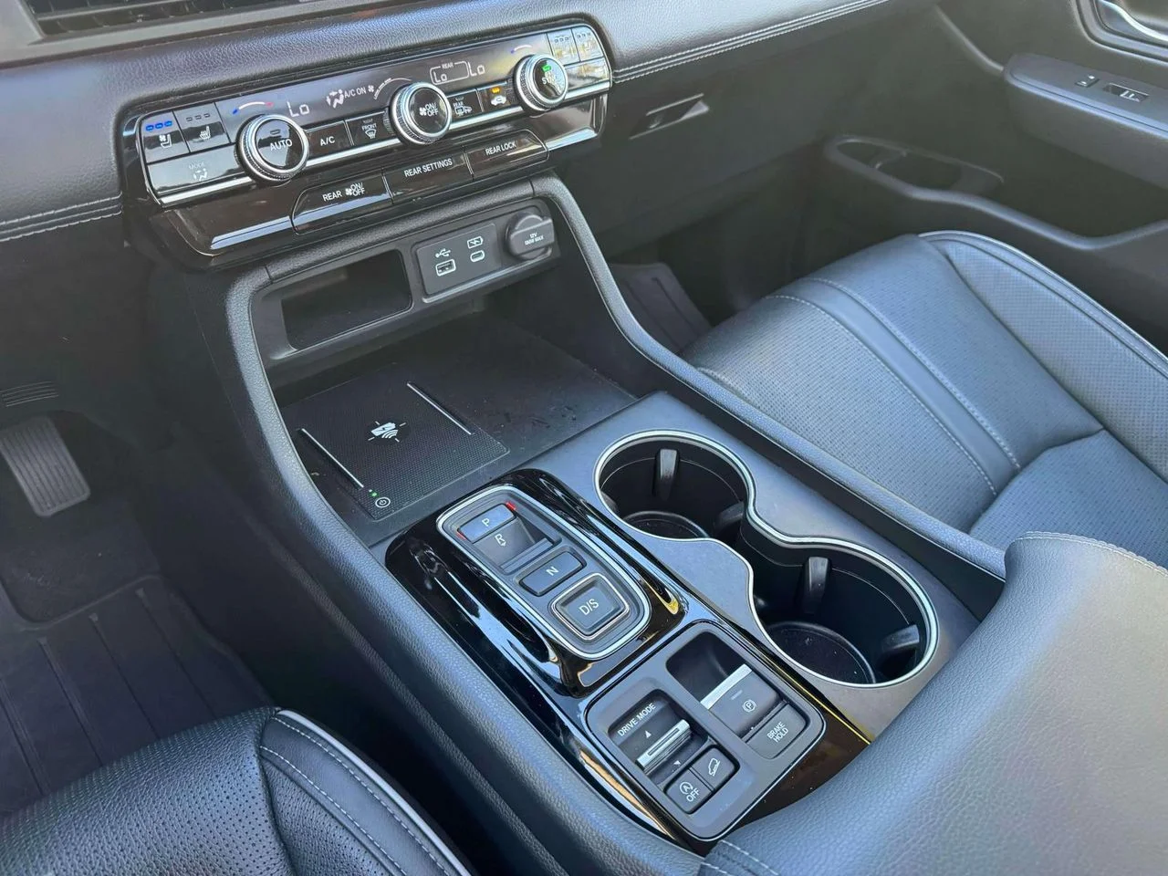 2024 Honda Pilot Elite - Photo 35