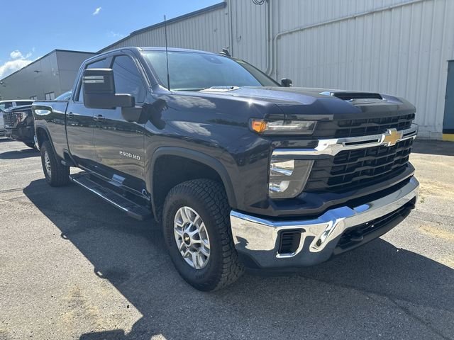 Used 2024 Dark Ash Metallic Chevrolet LT image 11