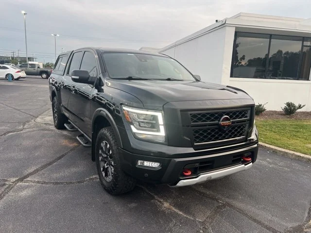 2022 Nissan Titan