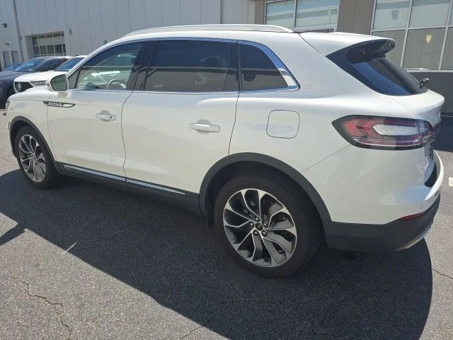 Used 2022 White Lincoln Reserve image 5