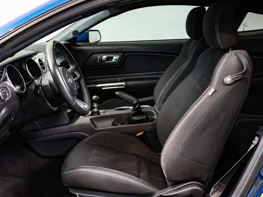 Used 2022 Atlas Blue Metallic Ford GT image 20